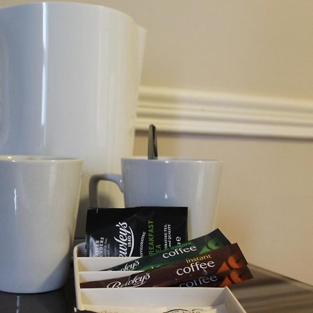 Tralee Benners Hotel エクステリア 写真