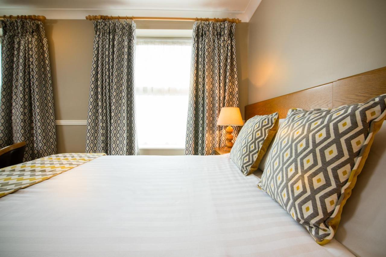 Tralee Benners Hotel エクステリア 写真