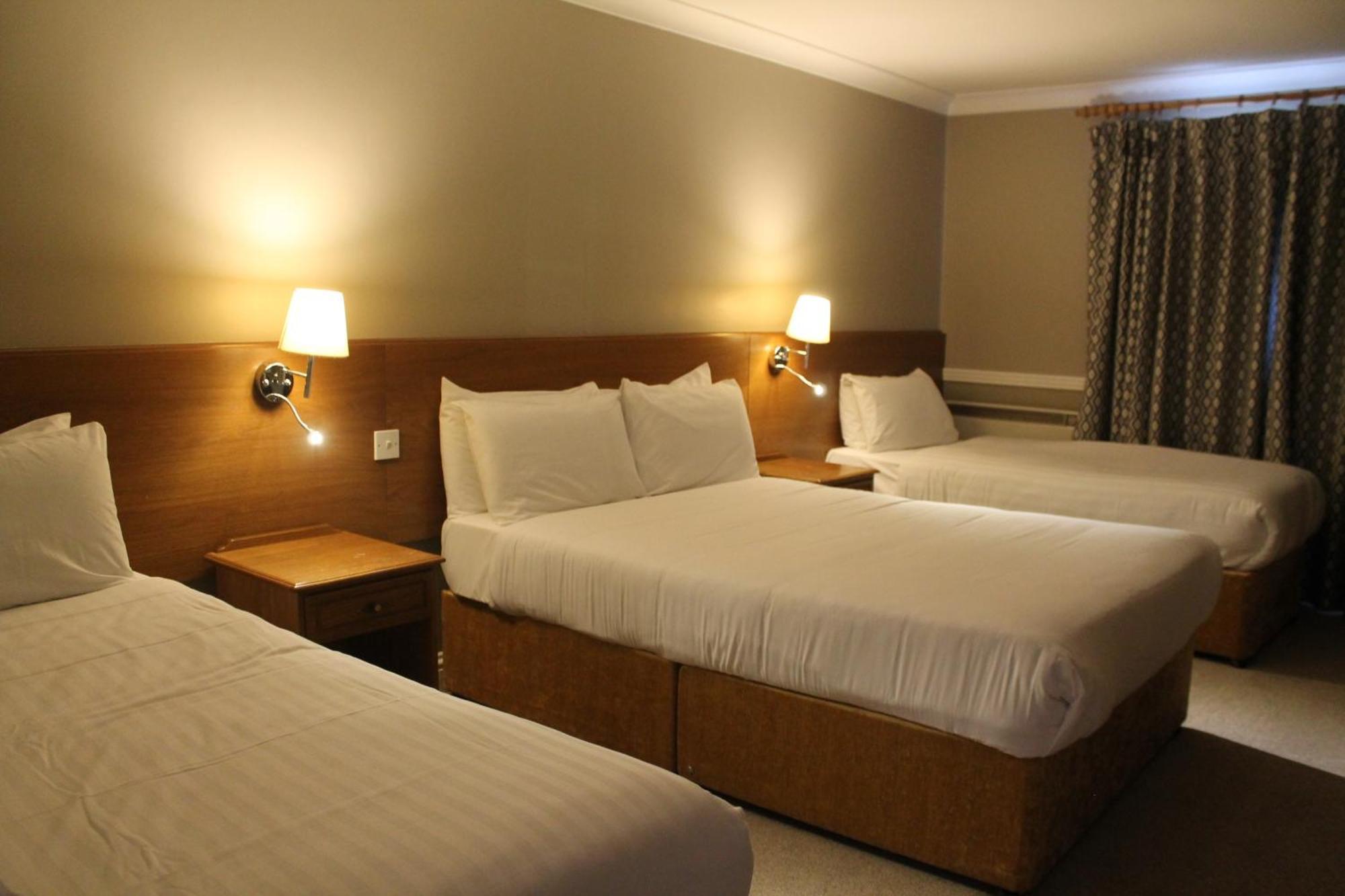 Tralee Benners Hotel エクステリア 写真